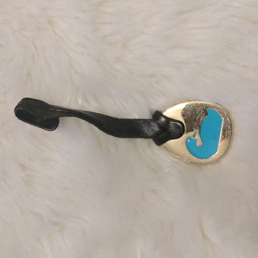 Dooney and Bourke emblem